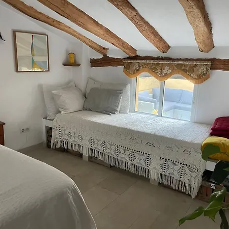 Casa Del Rellotge * Benifallet